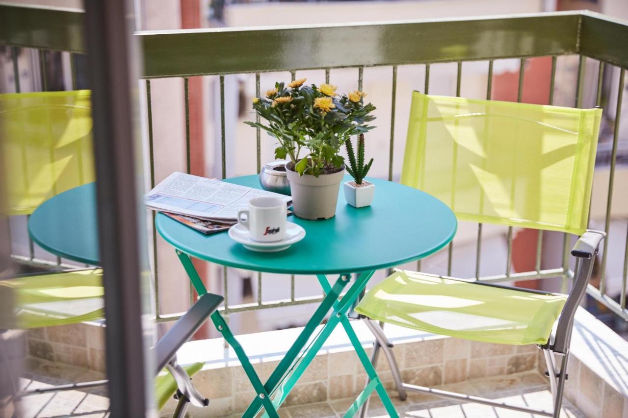 Apartment F & B Collection - Flat For 4